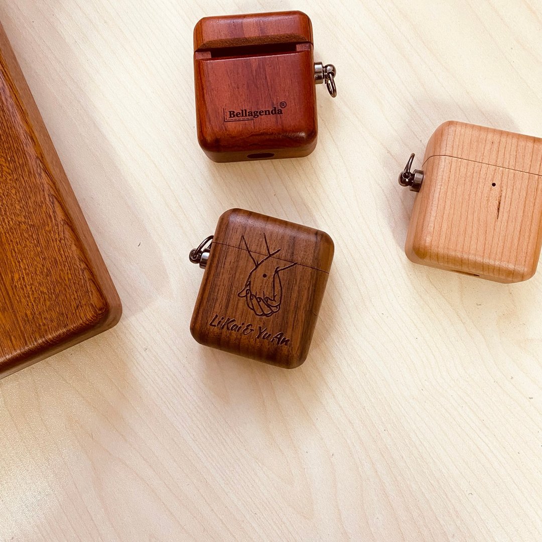 Bellagenda 原木 Airpods 保护套 保护壳 定制化 刻字 定制化礼物 - 耳机收纳 - 木头 咖啡色
