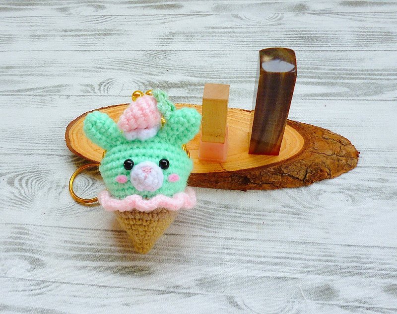 草莓薄荷冰淇淋兔印章迷你口金钥匙圈 - 印章/印台 - 棉．麻 绿色