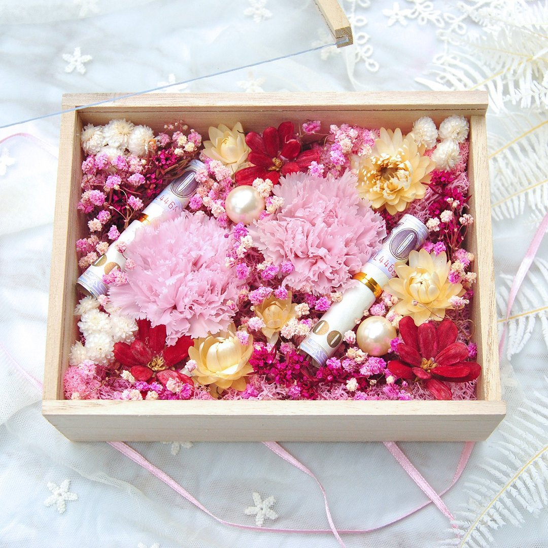【母亲节礼物】永生花红包花盒手作课程-康乃馨 定制 一人成行 - 植栽 - 植物．花 