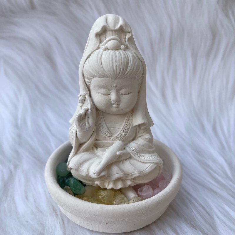 五行水晶矿石扩香 净念吉祥小佛之宝瓶观音- 小盘组含精油选项 - 玩偶/公仔 - 其他材质 白色