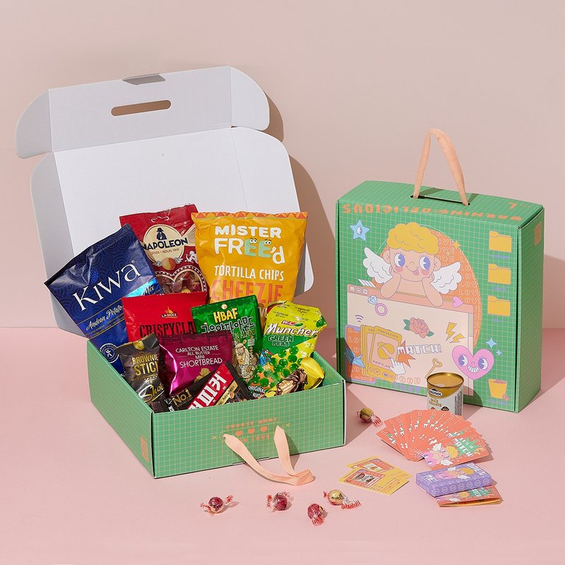 Pinkoi 独家 【歪国零食嘴】摇摇桃花零食箱 飨乐箱 10国11款零食 - 零食/点心 - 新鲜食材 多色