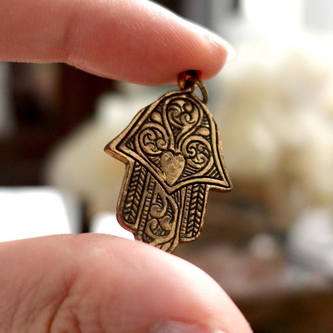 日本中古旧金色不明花形图案吊坠吊饰项链颈链 古着珠宝首饰品 - 项链 - 其他金属 金色