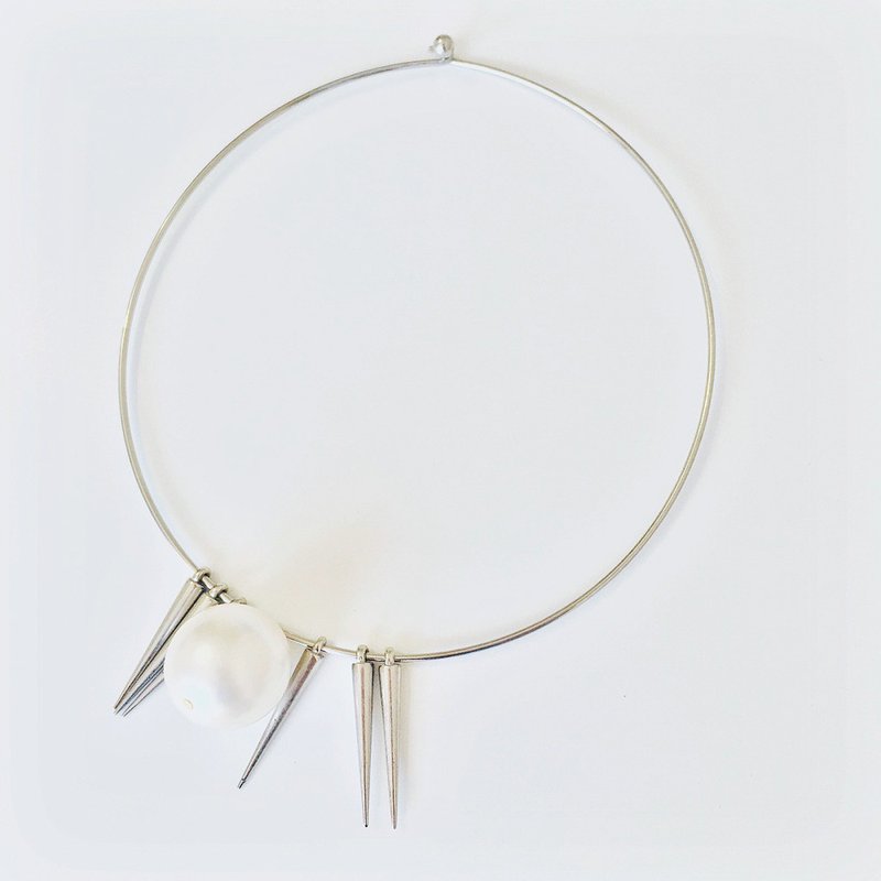 Marygo［银色卯钉大珍珠］颈环 - 项链 - 其他金属 