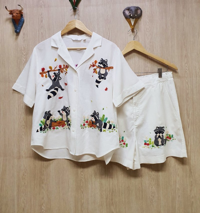 手绣雨披、棉、浣熊、花、蘑菇、雏菊 - 女装上衣 - 绣线 白色