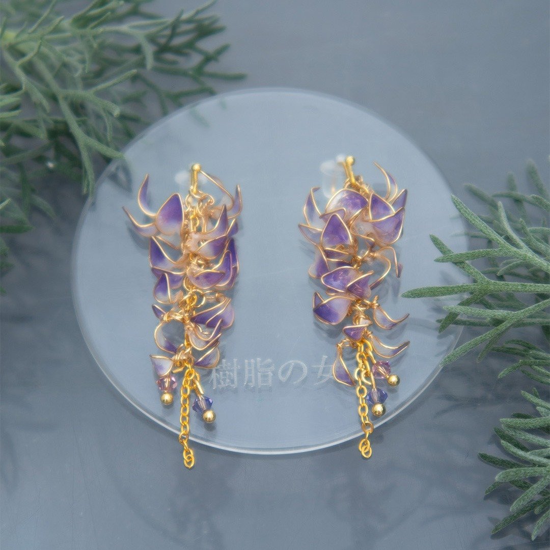 5月 May 紫藤 Wisteria - 耳环/耳夹 - 其他材质 紫色