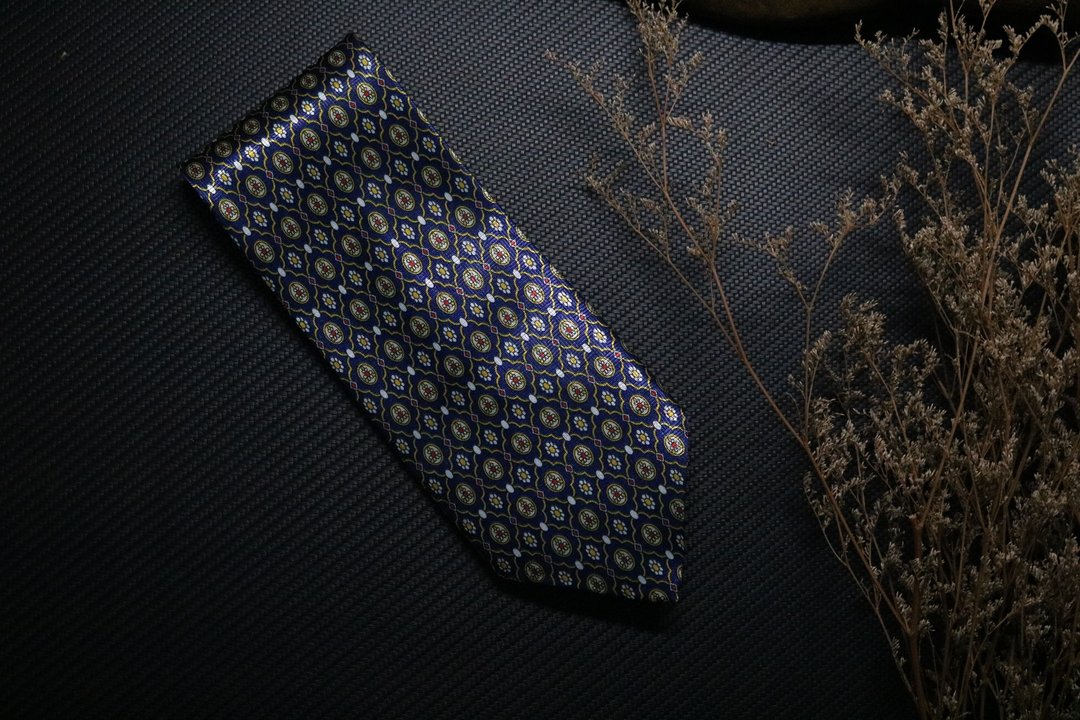 深蓝色复古宫廷老花真丝领带大气百搭necktie - 领带/领带夹 - 丝．绢 蓝色