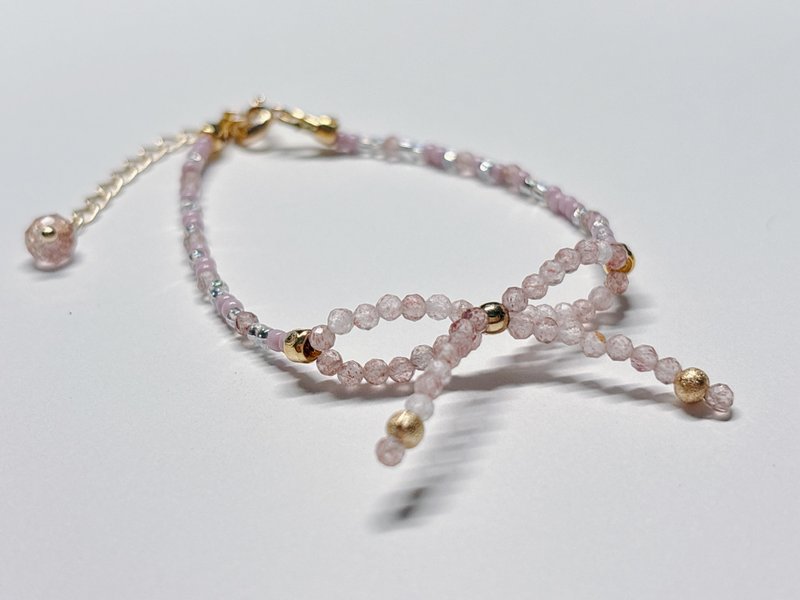 【定制】 偶蕊原创饰验室 l 天真烂漫 l 草莓晶手链。日本珠。 - 手链/手环 - 水晶 粉红色