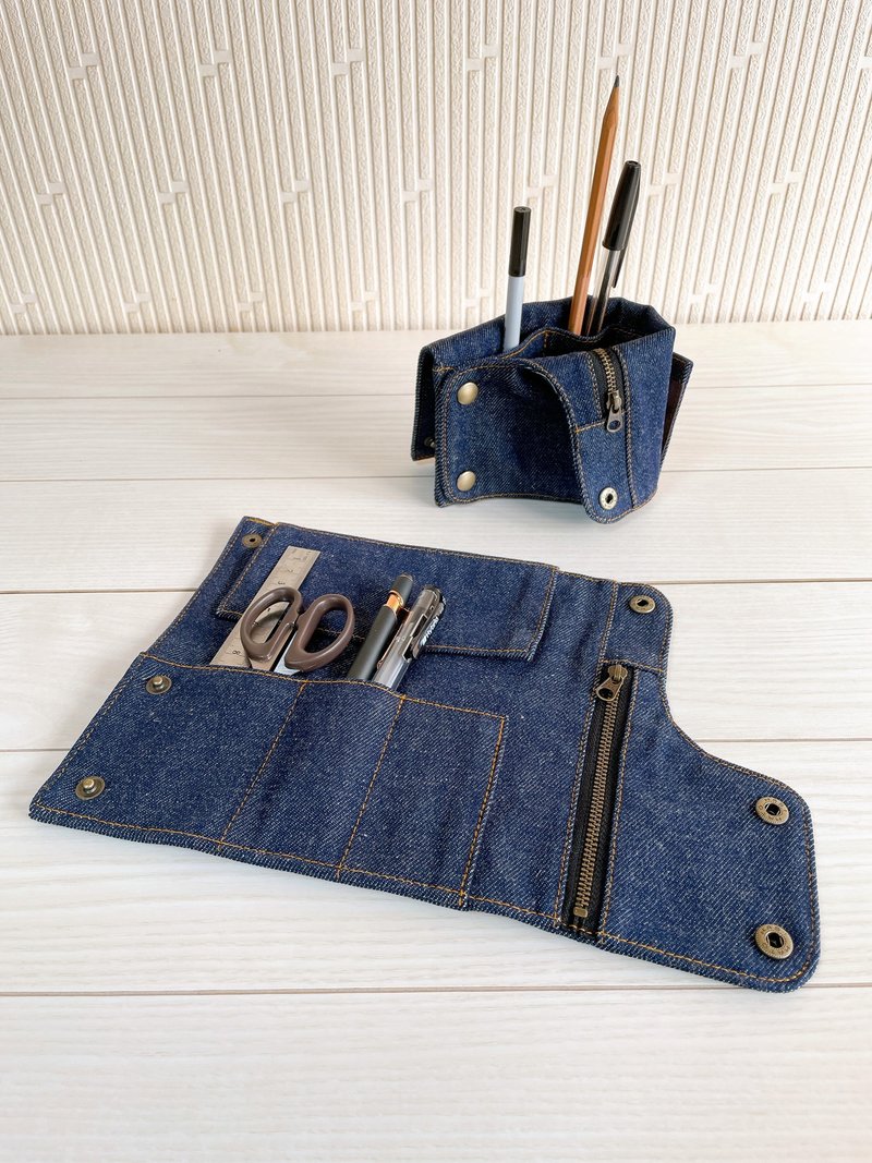 冈山丹宁 denim 笔筒式 卷式笔袋 2way 笔筒 笔盒 靛蓝 - 铅笔盒/笔袋 - 棉．麻 蓝色