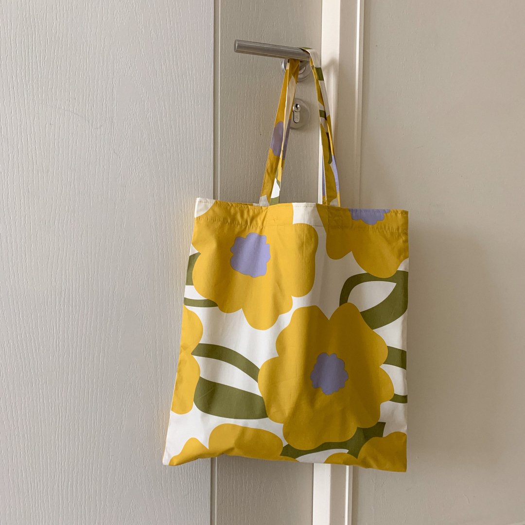 BIRUCHU COTTON TOTE BAG - 黄色花卉帆布包 - 手提包/手提袋 - 棉．麻 黄色