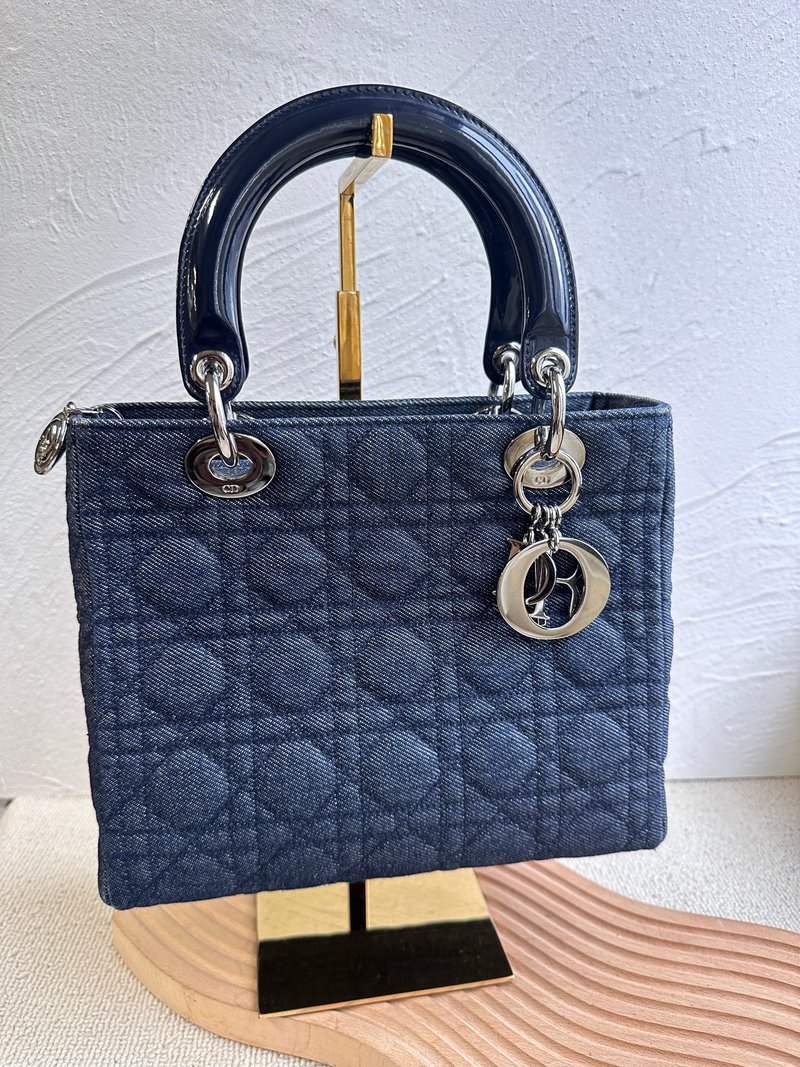 中古包 稀有绝版Vintage Lady Dior 五格深蓝牛仔戴妃包 - 手提包/手提袋 - 棉．麻 