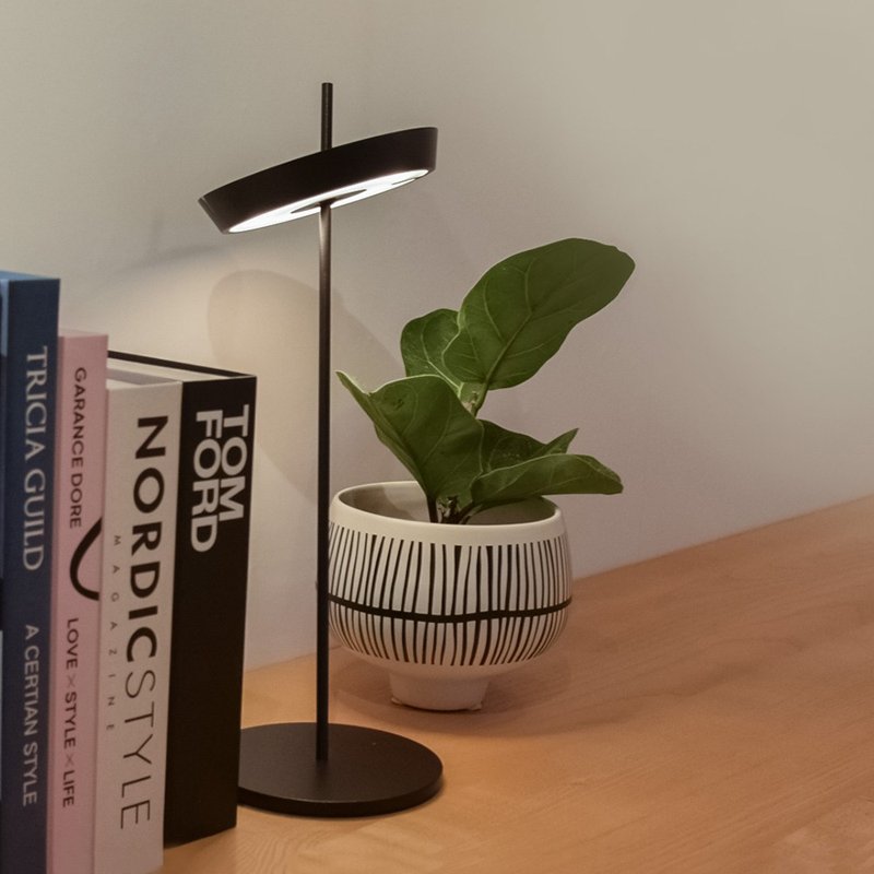 意大利UBIQUA Torus Desk 摩登都市USB充电式阅读桌灯-多色可选 - 灯具/灯饰 - 其他金属 黑色