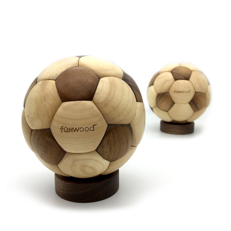 新婚居家贺礼实木手公摆饰足球 - 摆饰 - 木头 卡其色