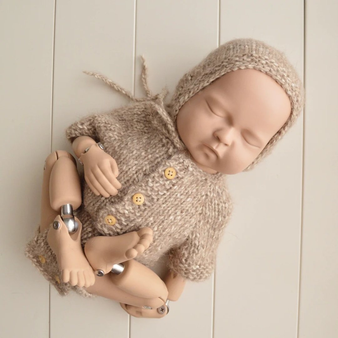Newborn boy beige knit romper and hat outfit photo prop . Onesie and bonnet set. - 其他 - 羊毛 咖啡色