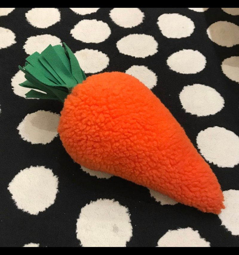 材料包+在线教学RABBIT LULU金贺困胡萝葡早安午安晚安枕 - 编织/刺绣/羊毛毡/裁缝 - 棉．麻 橘色