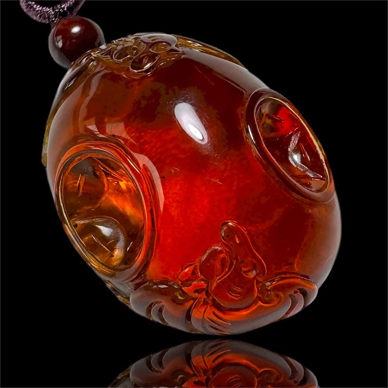 A01 顶级缅甸血红茶珀 立体蝙蝠钱币雕刻 福在眼前 血珀顶珠 - 项链 - 其他材质 咖啡色