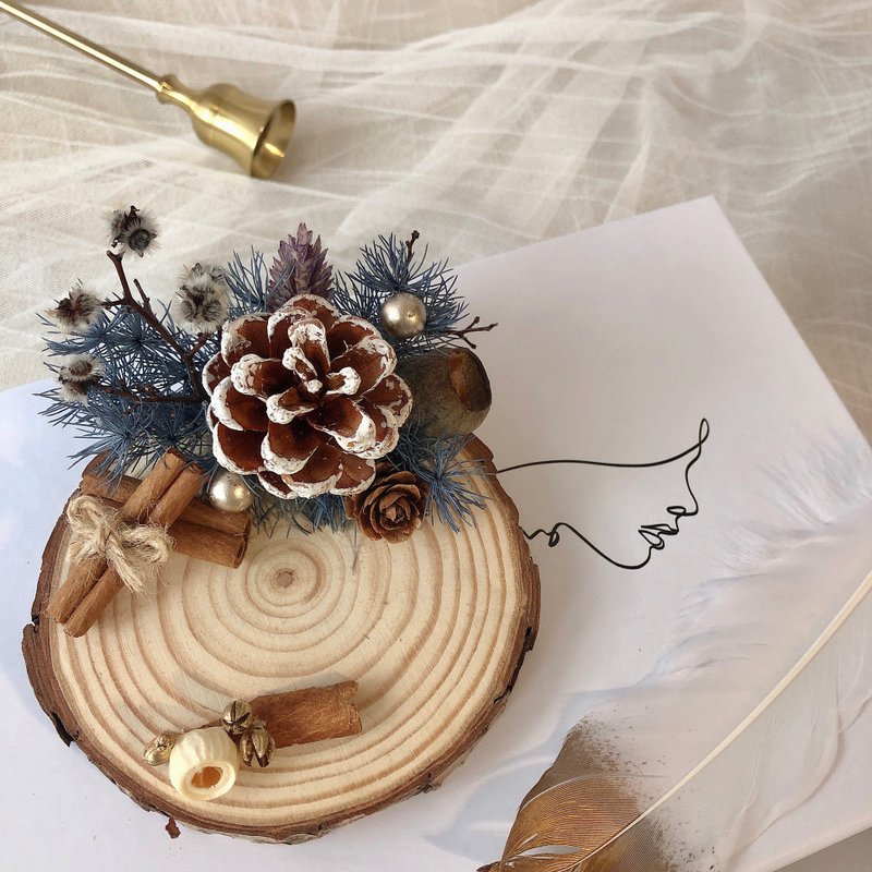 烟雾蓝冰森 永生花 名片架 开幕礼 送礼 - 干燥花/捧花 - 植物．花 蓝色