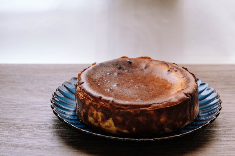 半熟巴斯克奶酪蛋糕-浓醇香草-4寸 - 蛋糕/甜点 - 新鲜食材 咖啡色