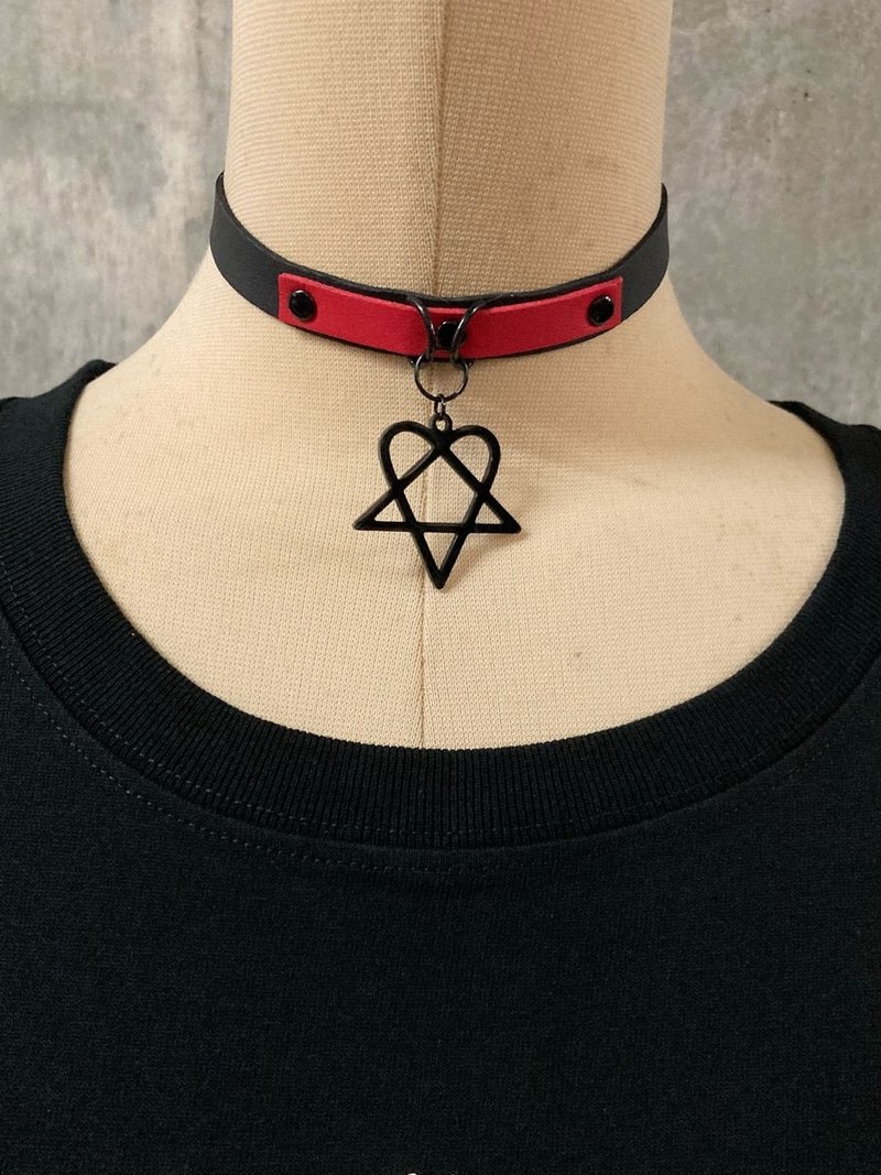 心形五角星项链/黑/红/银/F尺寸/hellcatpunks/hcp-ac-0282 - 颈链 - 人造皮革 红色