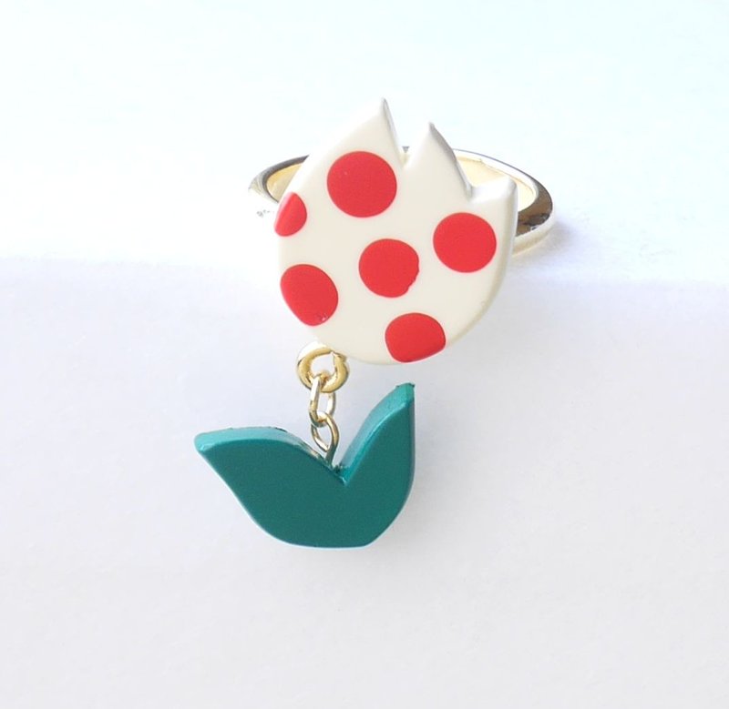 Tulip Ring - 戒指 - 塑料 多色