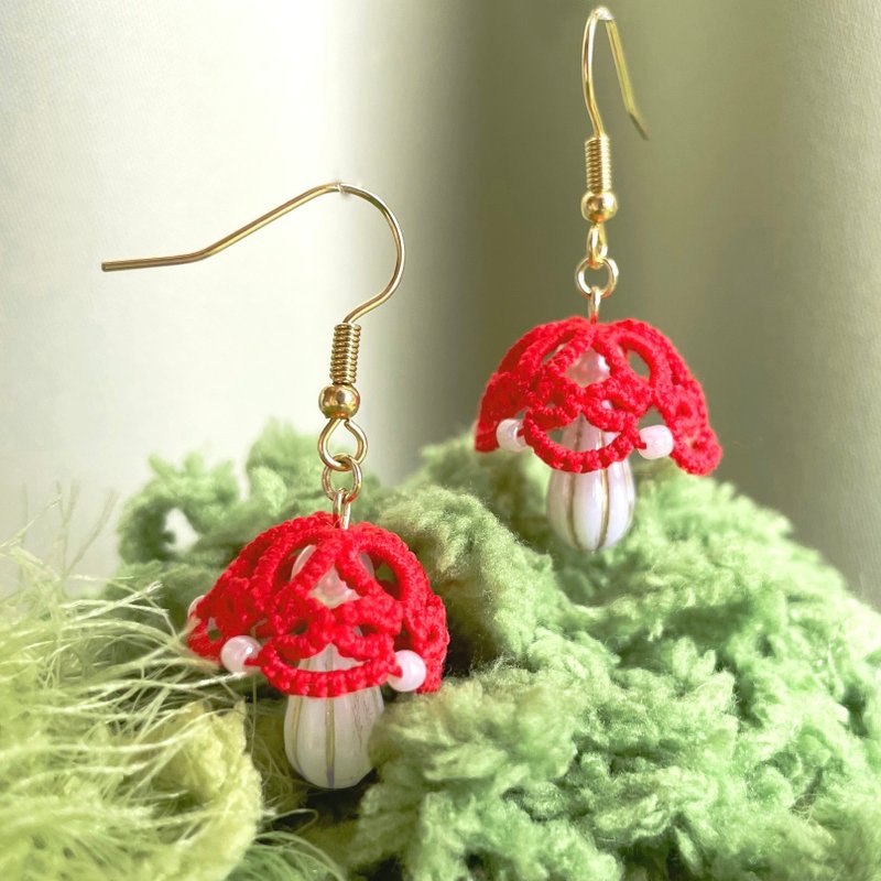 Setita。森林里的魔法小蘑菇 - 蕾丝编织耳饰 - 耳环/耳夹 - 棉．麻 