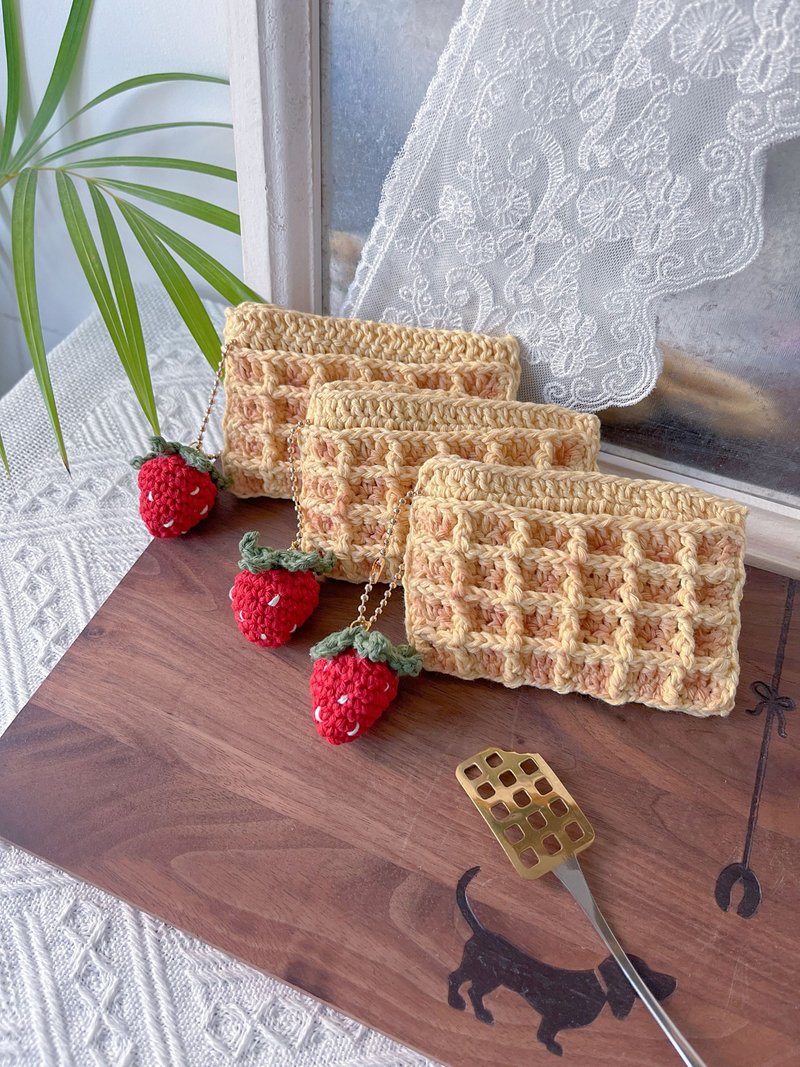 鈎织编织 格仔饼窝夫松饼卡套 挂饰收纳小包 - 名片夹/名片盒 - 棉．麻 黄色