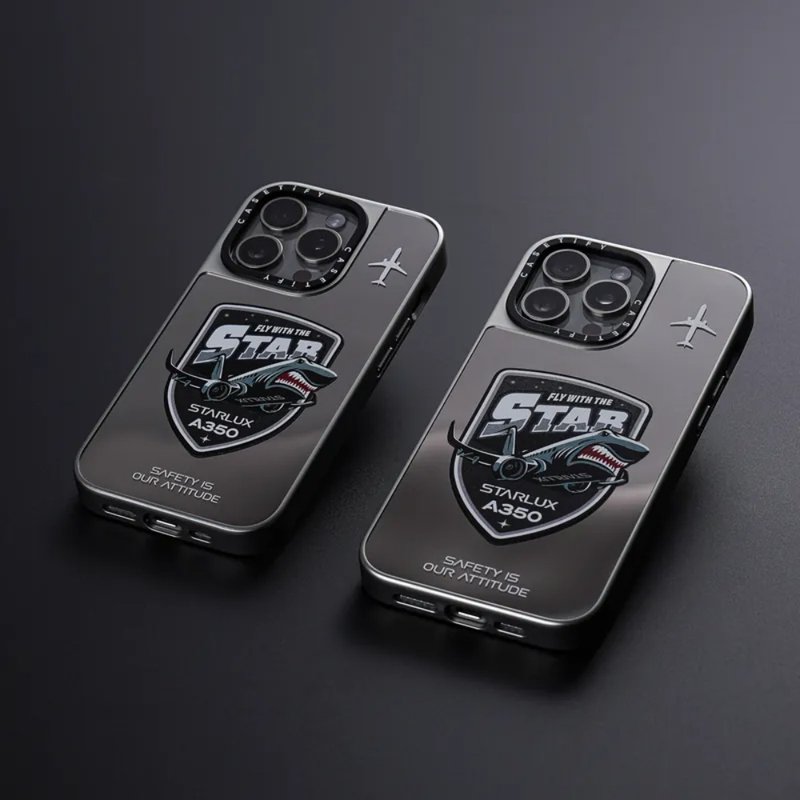 CASETiFY iPhone15 Pro MagSafe 兼容镜面手机壳 - A350 机队臂章 - 手机壳/手机套 - 其他材质 多色