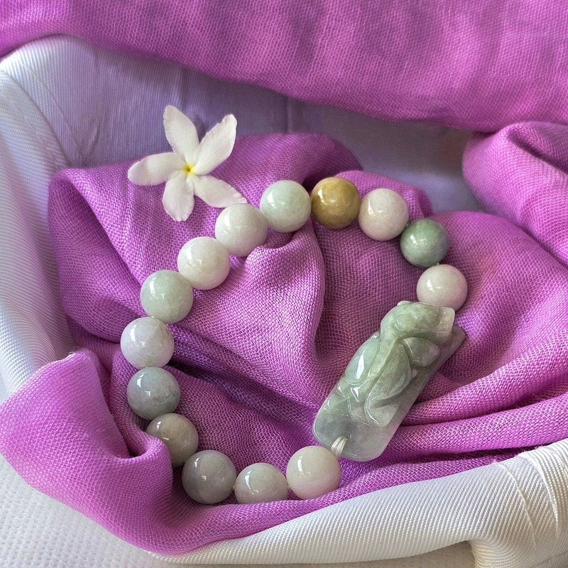 缅甸玉石貔貅手链，手工雕刻，9.3mm 缅甸玉圆珠。 - 手链/手环 - 玉石 白色