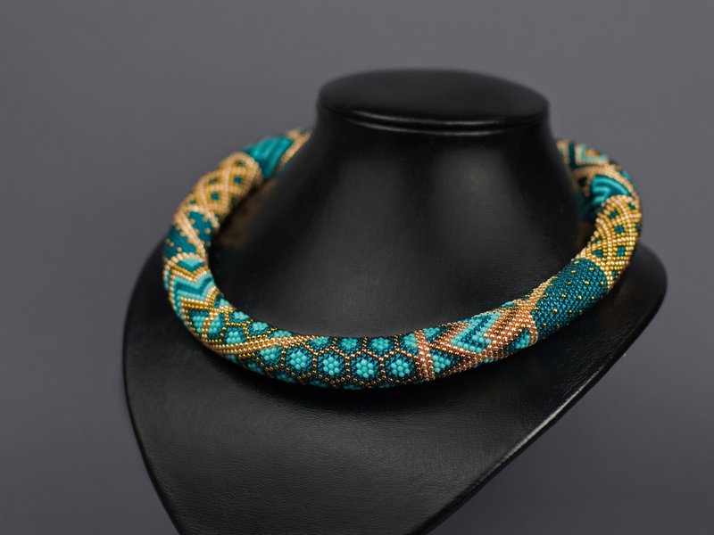 Bead crochet kit, Jewelry making kit, Make your own, Emerald green necklace kit - 其他 - 玻璃 绿色