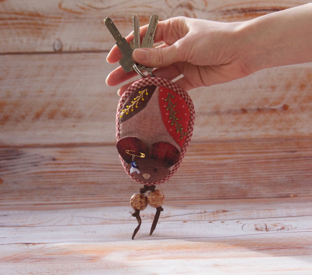 Quilted Key Holder Mouse - 钥匙链/钥匙包 - 环保材料 