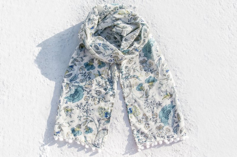 手织纯绵丝巾/手工木刻印植物染围巾/草木染棉丝巾-蓝绿花朵森林 - 丝巾 - 棉．麻 多色