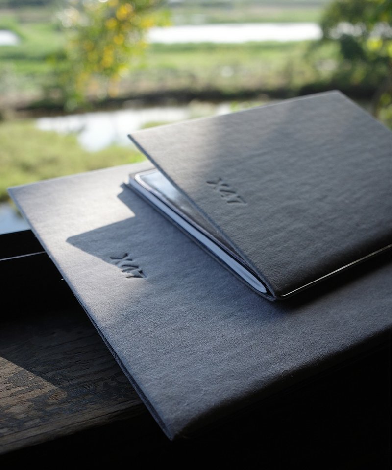 【素皮革】尺寸A6 |拆换手帐 | 岩.单轨| x47 - 年历/台历 - 植物．花 