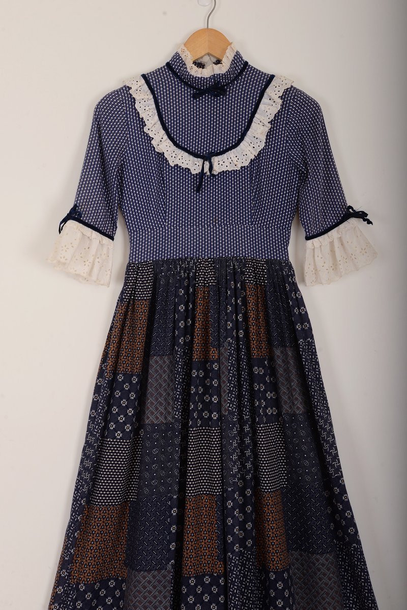 乡村田园prairie county dress拼布图案拼接蕾丝棉布裙 - 洋装/连衣裙 - 棉．麻 