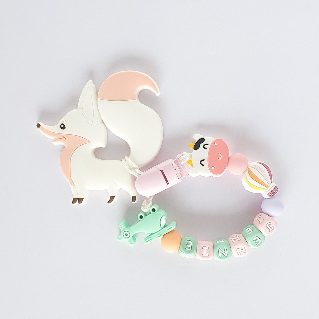 JENNIE 牛 热气球 直升机 白色狐狸固齿器 / 定制化奶嘴链 - 玩具/玩偶 - 其他材质 多色