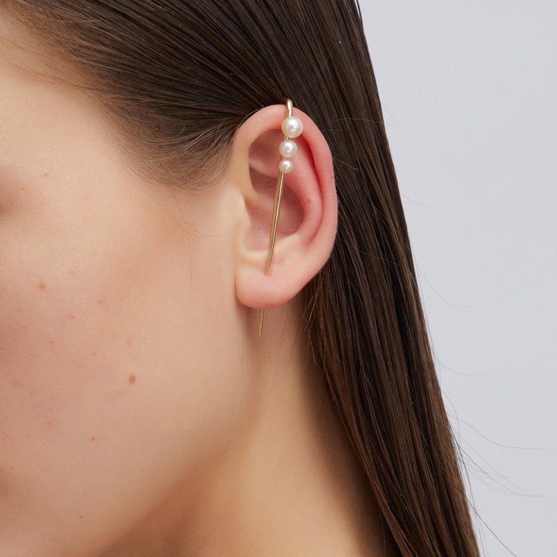 独特珍珠耳针 925银厚镀18K金 Triplet Pearl Earpin - 耳环/耳夹 - 珍珠 金色