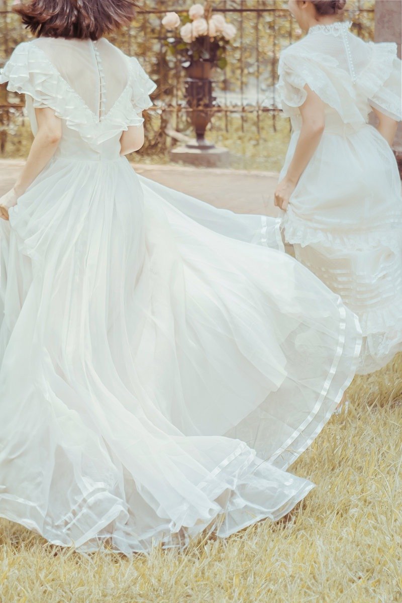 CreamyWhite 1970s 古董婚纱_高领刺绣垂肩蕾丝 - 晚装/礼服 - 其他材质 白色