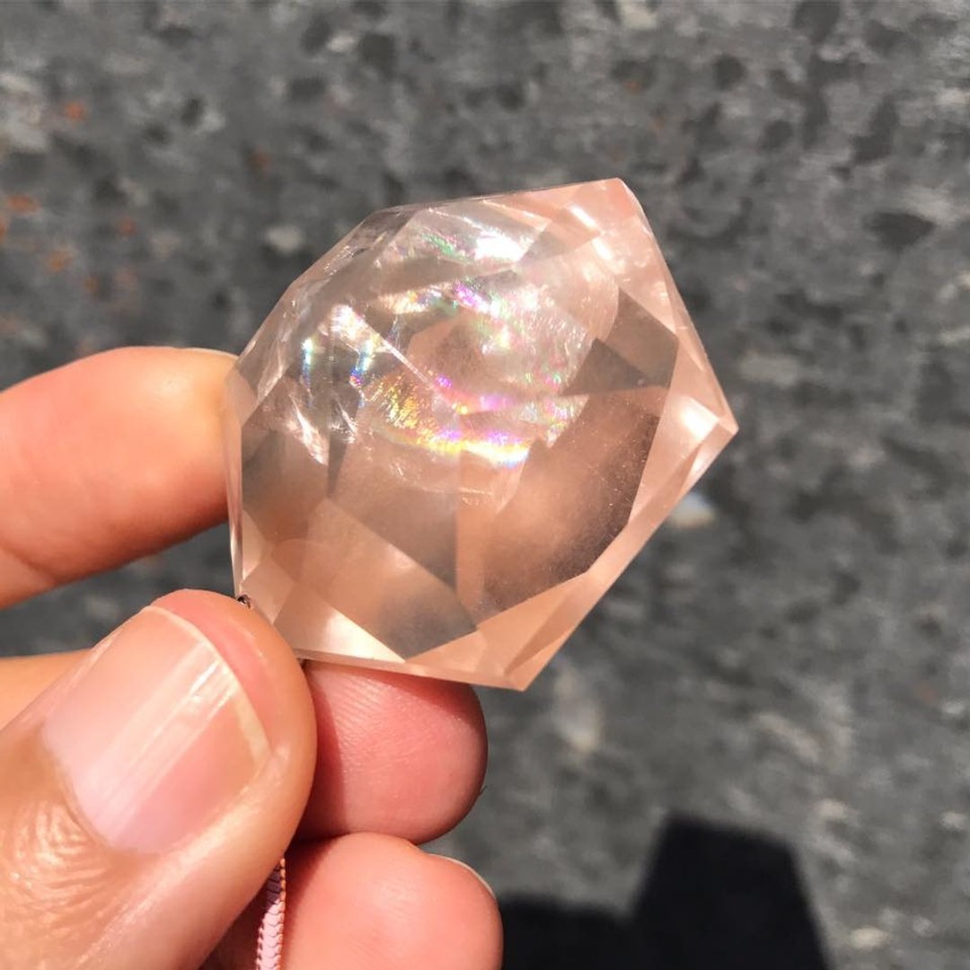 【Lost and find】天然石 彩虹 六芒星 兔毛水晶 维纳斯水晶 项链 - 项链 - 宝石 粉红色