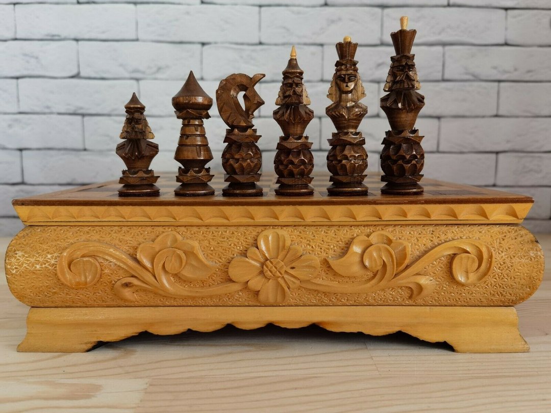 Handmade Vintage USSR Soviet Russian Wooden Chess Set Board Carving Antique Old - 桌游/玩具 - 木头 