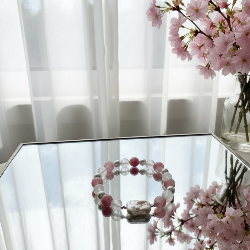 樱花雨水晶系列 喜迎樱花季春夏新作 花影珍光 - 手链/手环 - 水晶 粉红色