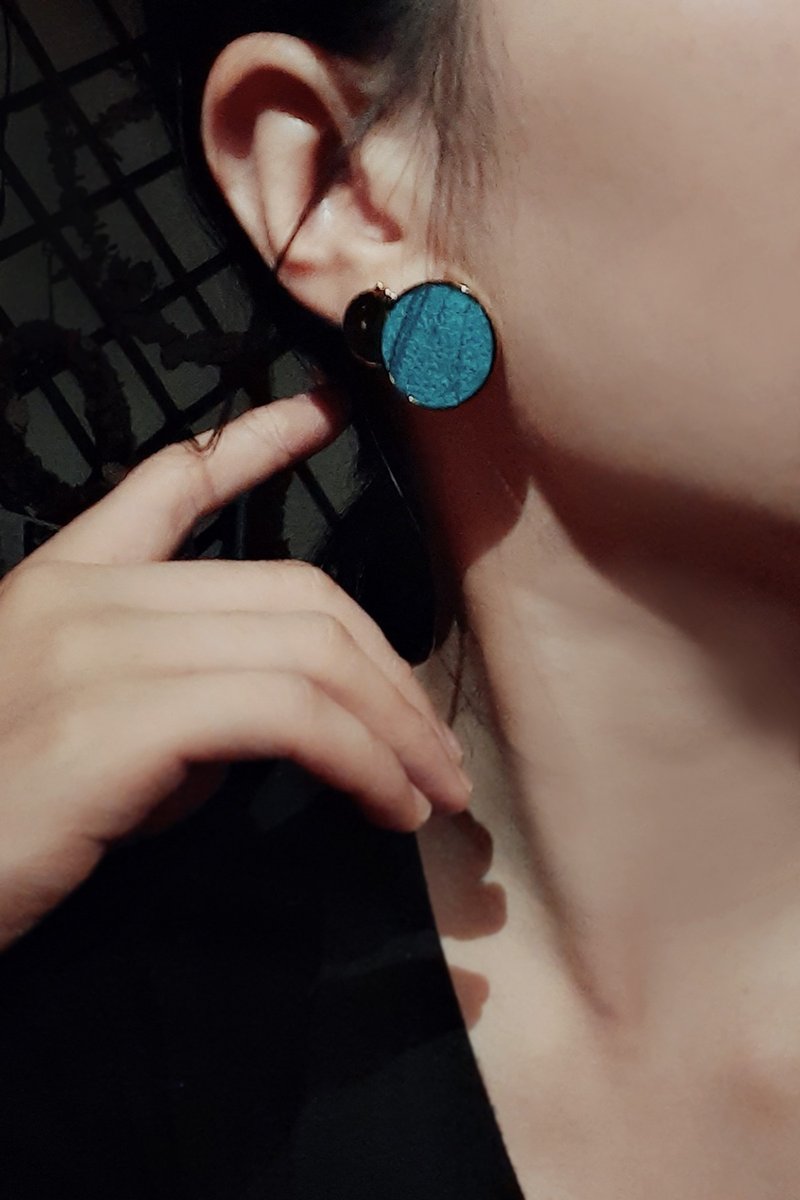 经典圆质感耳饰 | 设计师VitalitéJewelry| Alley独家永续珠宝 - 耳环/耳夹 - 其他金属 金色
