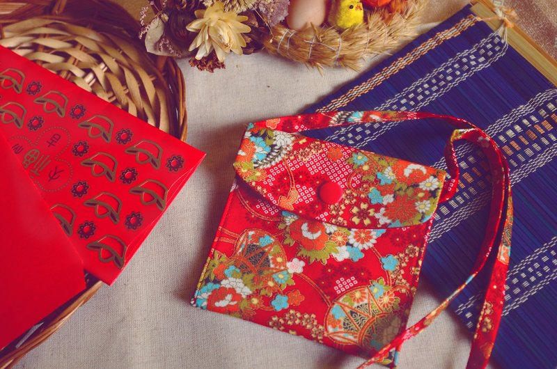 花开富贵 - 小人儿红包袋 毛小孩也适用 - 围嘴/口水巾 - 棉．麻 红色