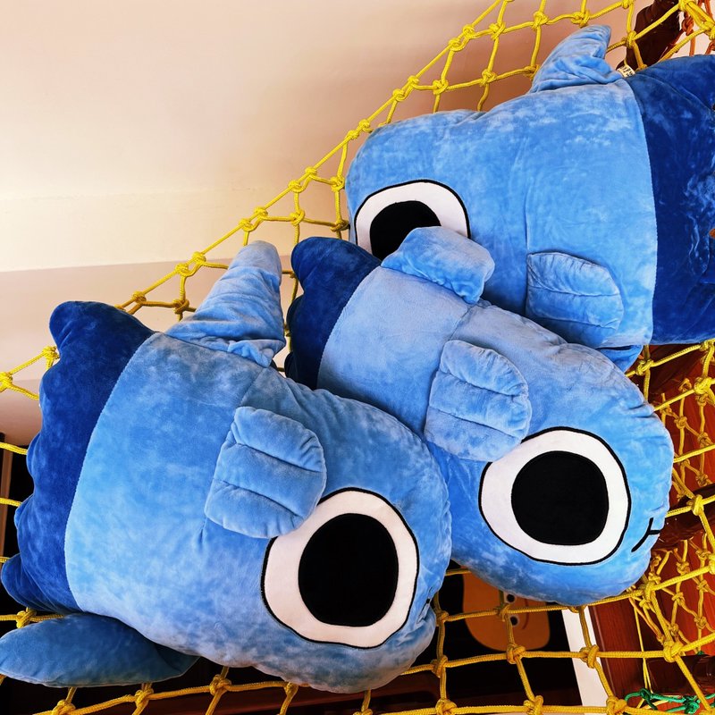 曼波鱼造型居家舒压抱枕 - 枕头/抱枕 - 棉．麻 蓝色