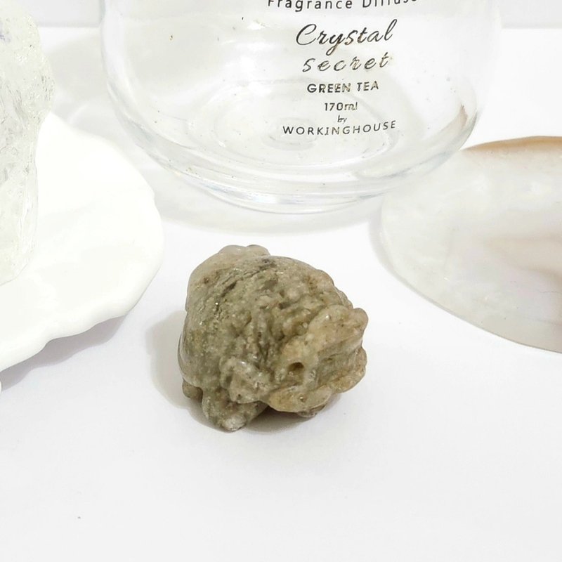 千层幽灵龙龟/缓解压力/消除负能量之水晶 - 摆饰 - 水晶 卡其色