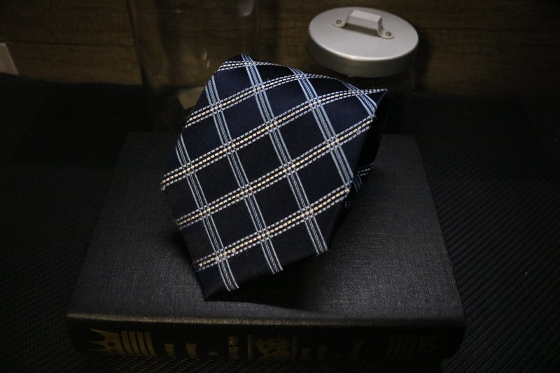 蓝色蚕丝大格纹领带/英伦雅痞绅士necktie - 领带/领带夹 - 丝．绢 蓝色