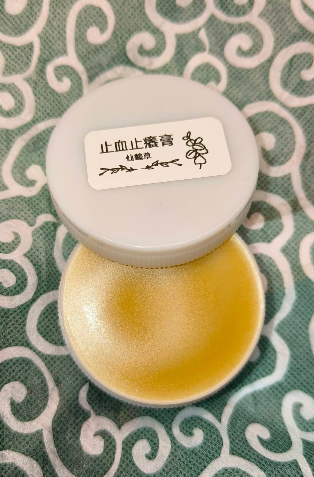 草本的力量-仙鹤草浸泡油蜡 - 蜡烛/烛台 - 植物．花 白色