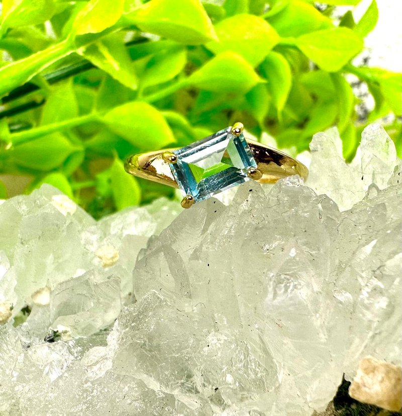 拓帕石 梯钻 简约  设计 925银戒指 - 戒指 - 银 