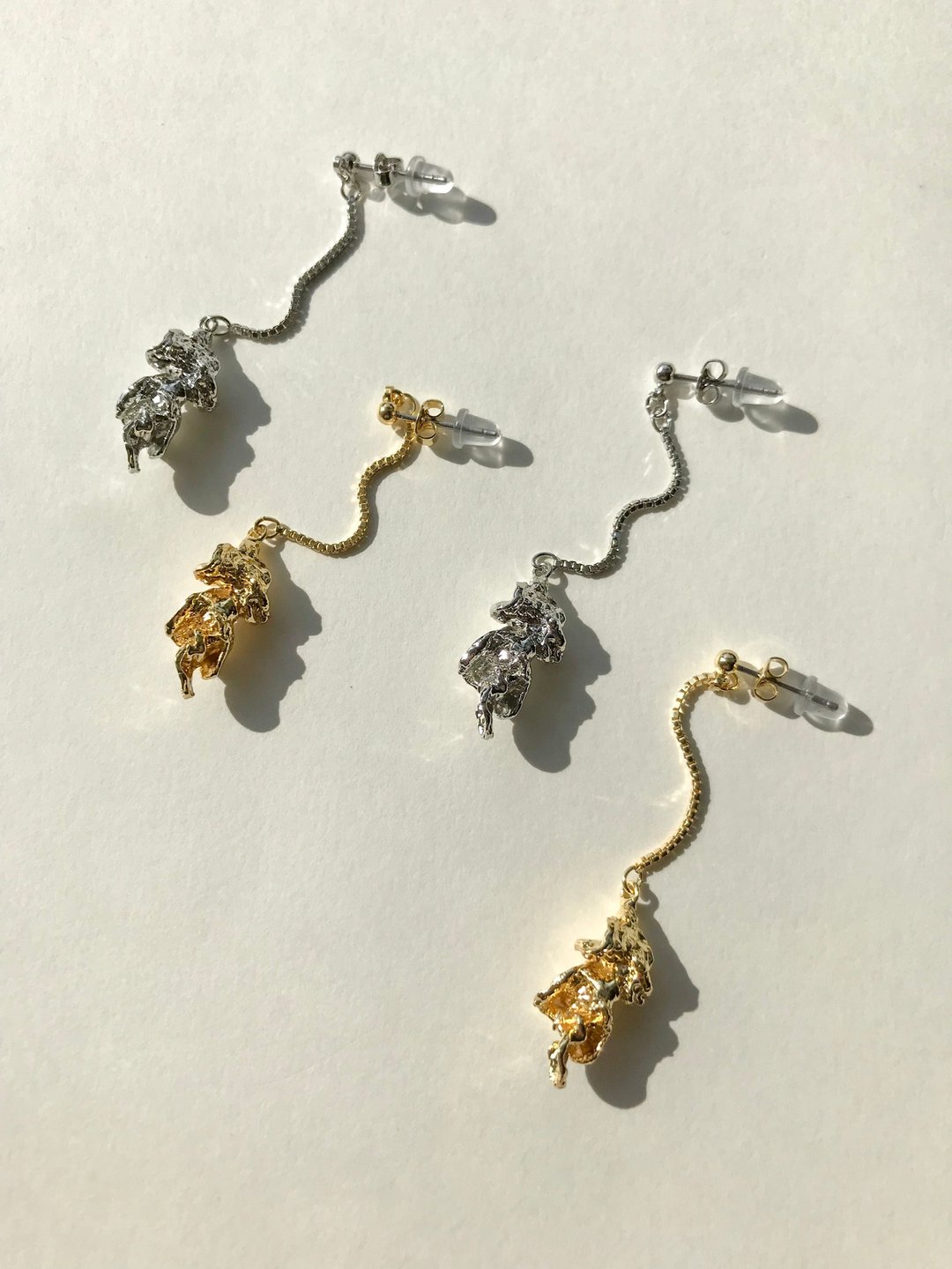 Nerida Collection Mira Drop Earring 繁花潮水耳坠 - 耳环/耳夹 - 其他金属 