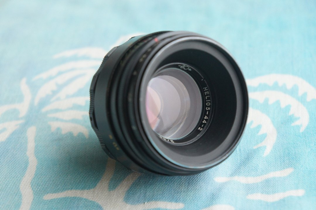 Helios 44-2 58mm f/2 镜头 (M42 接环，适用于 Zenit、Pentax、Practica) - 相机 - 其他材质 