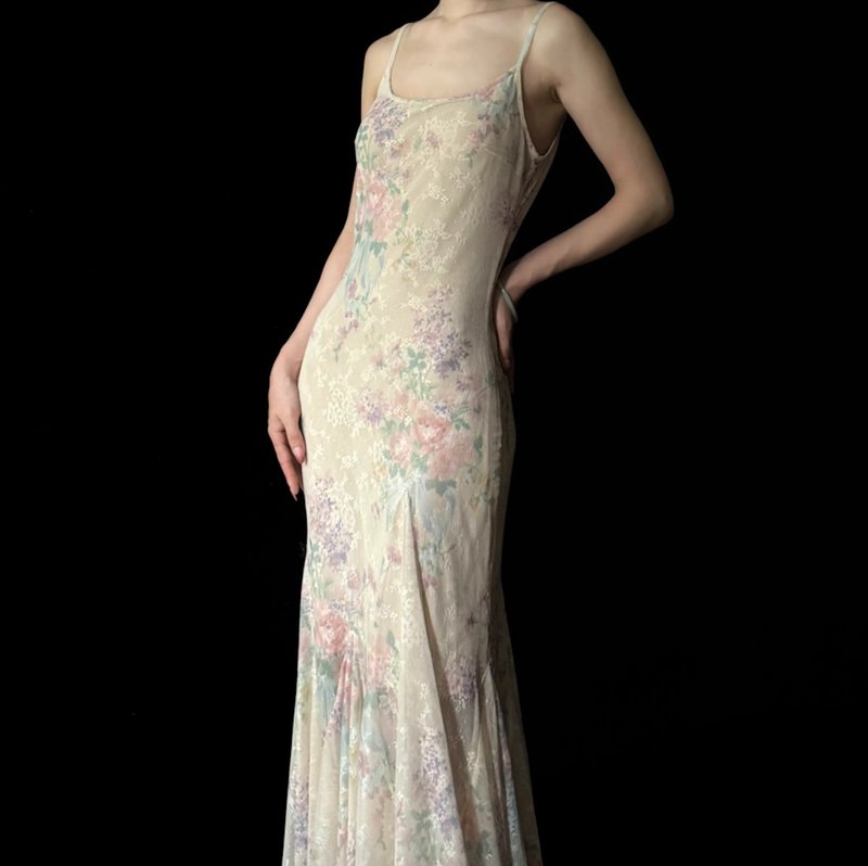 新中式复古 / 流苏连身裙 / 花卉蕾丝 - 洋装/连衣裙 - 其他材质 多色