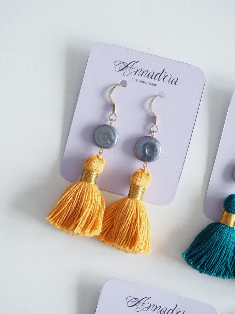 Yellow tassel earrings/ Freshwater pearl bohemian earrings - 耳环/耳夹 - 宝石 黄色