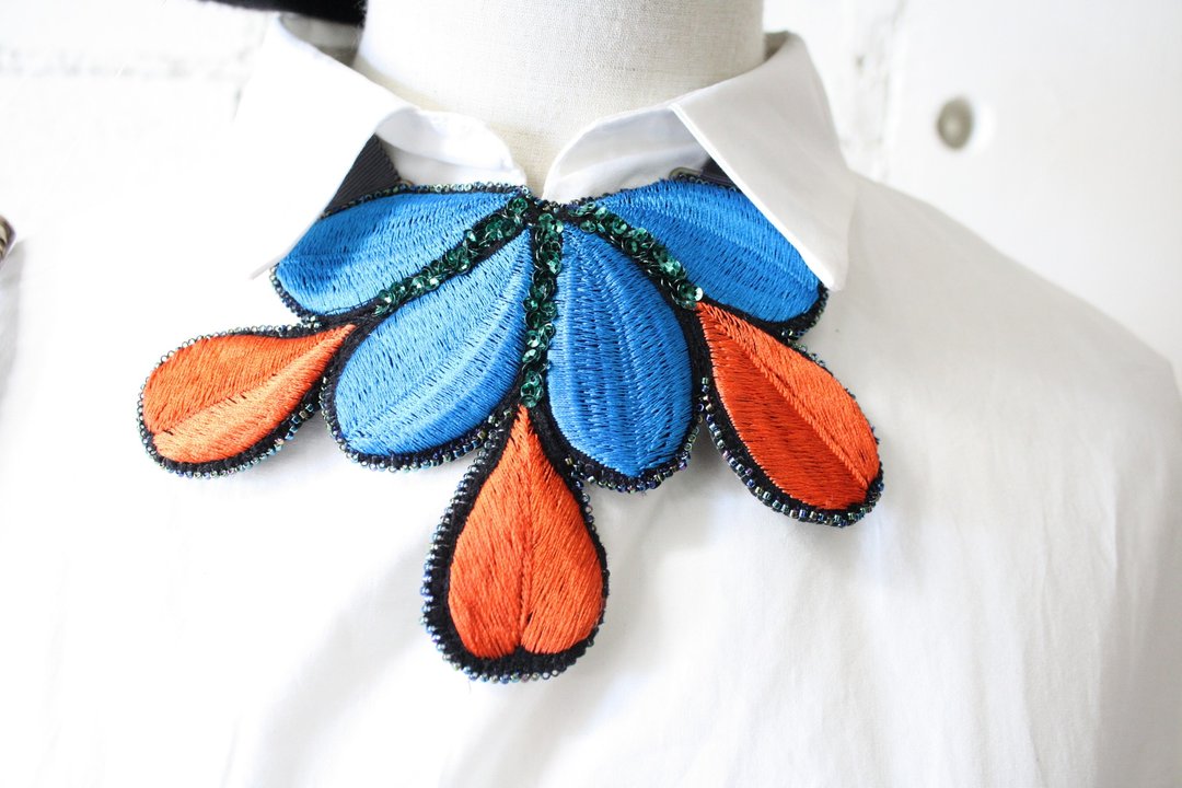 Embroidery necklace Embroidery Necklace - 项链 - 绣线 多色